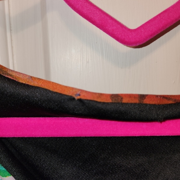 Colorful Leopard Reptile Print 31" Long Top 3/4 Sleeve  Fits Like XL or 1X - Picture 3 of 4